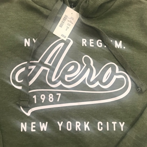 Aero Script Hooded Pullover - Picture 5 of 6